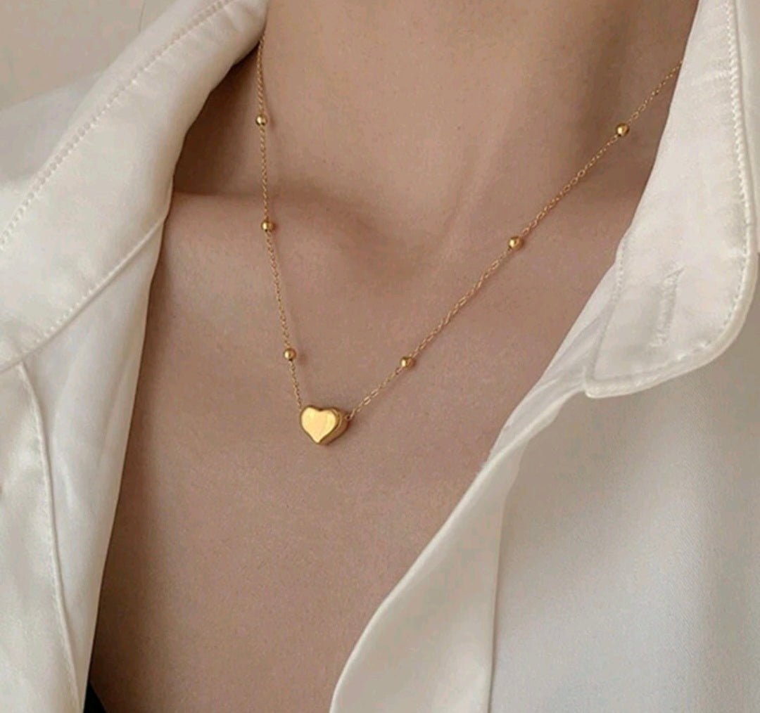 Smykkesæt med hjertevedhæng og perler - guldbelagt rustfrit stål julegave